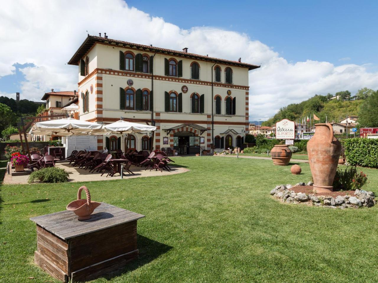 Casa Vacanze - Matelda Bed and Breakfast Poppi Buitenkant foto